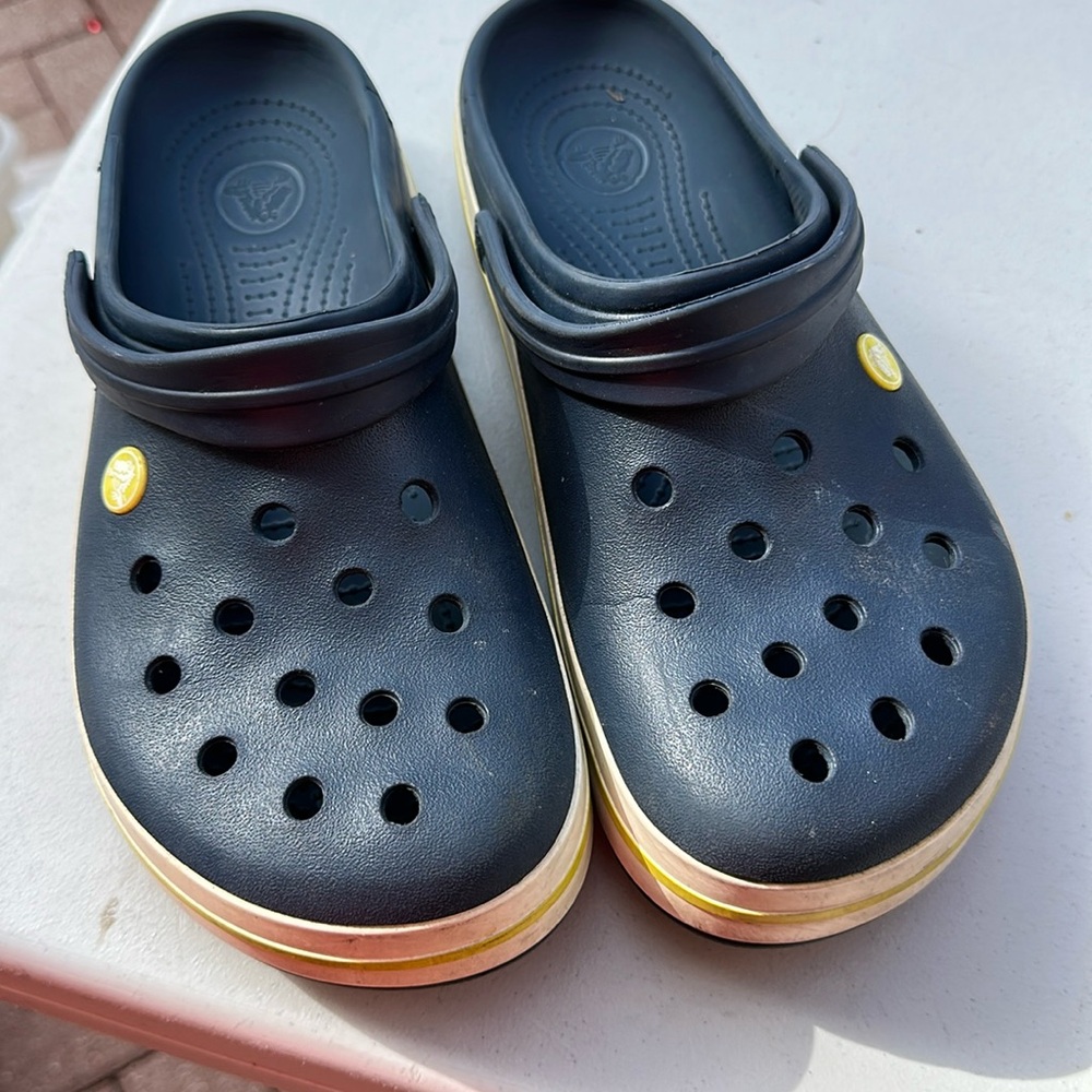 Crocs